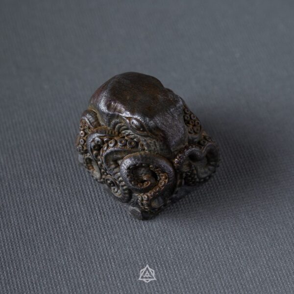 Kat Iron - Kolkrabba - Rust