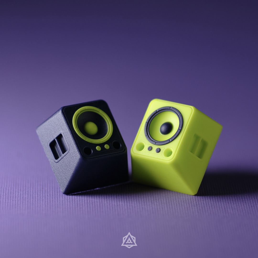 GMK Night Runner - Tal - Image 2