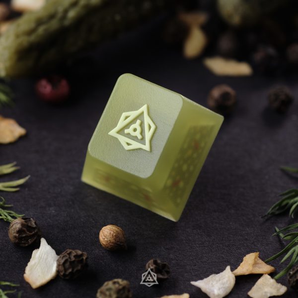 GMK Pickle - Logo Keycap - Relish